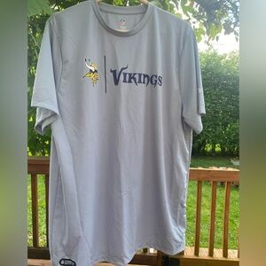 NFL team apparel size XL Vikings polyester athletic Tee
